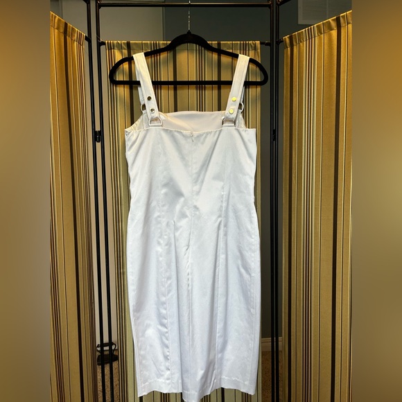 Corset style dress - Picture 4 of 11